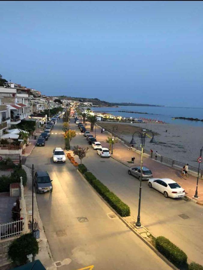 Terra Del Sole Ribera Apartment Bagian luar foto